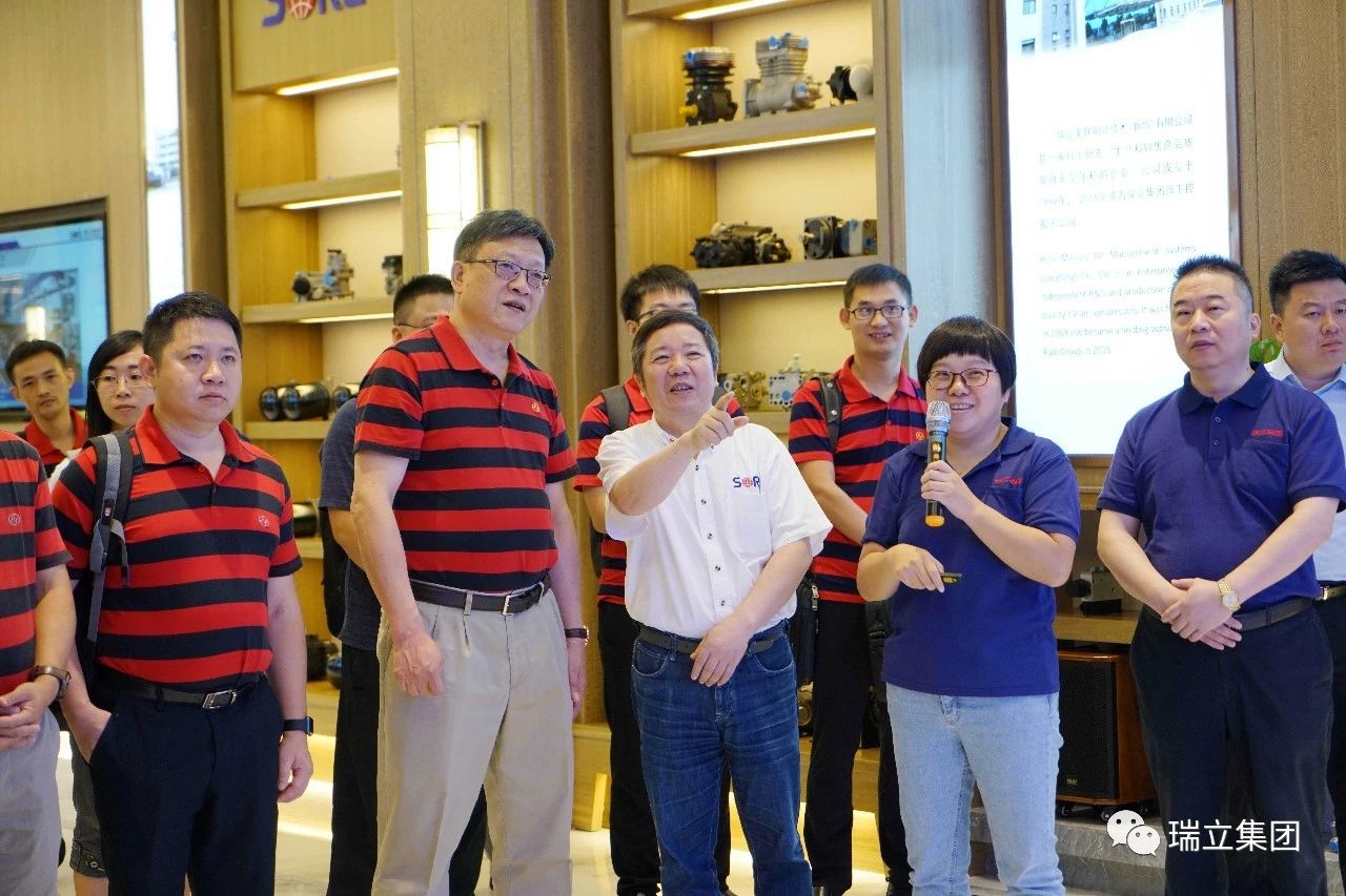 上汽紅巖總經(jīng)理樓建平一行蒞臨瑞立考察評審