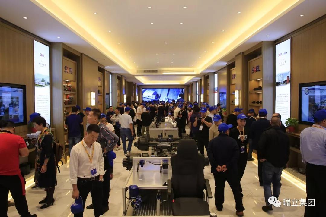 共商大計(jì) 共贏未來(lái)丨10月23日 416家戰(zhàn)略合作客戶(hù)“走進(jìn)瑞立”