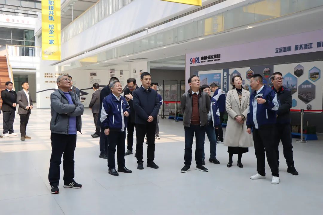 看合作成果 繪共贏藍(lán)圖丨浙江省機(jī)電集團(tuán)外部董事一行來(lái)瑞立考察訪(fǎng)問(wèn)