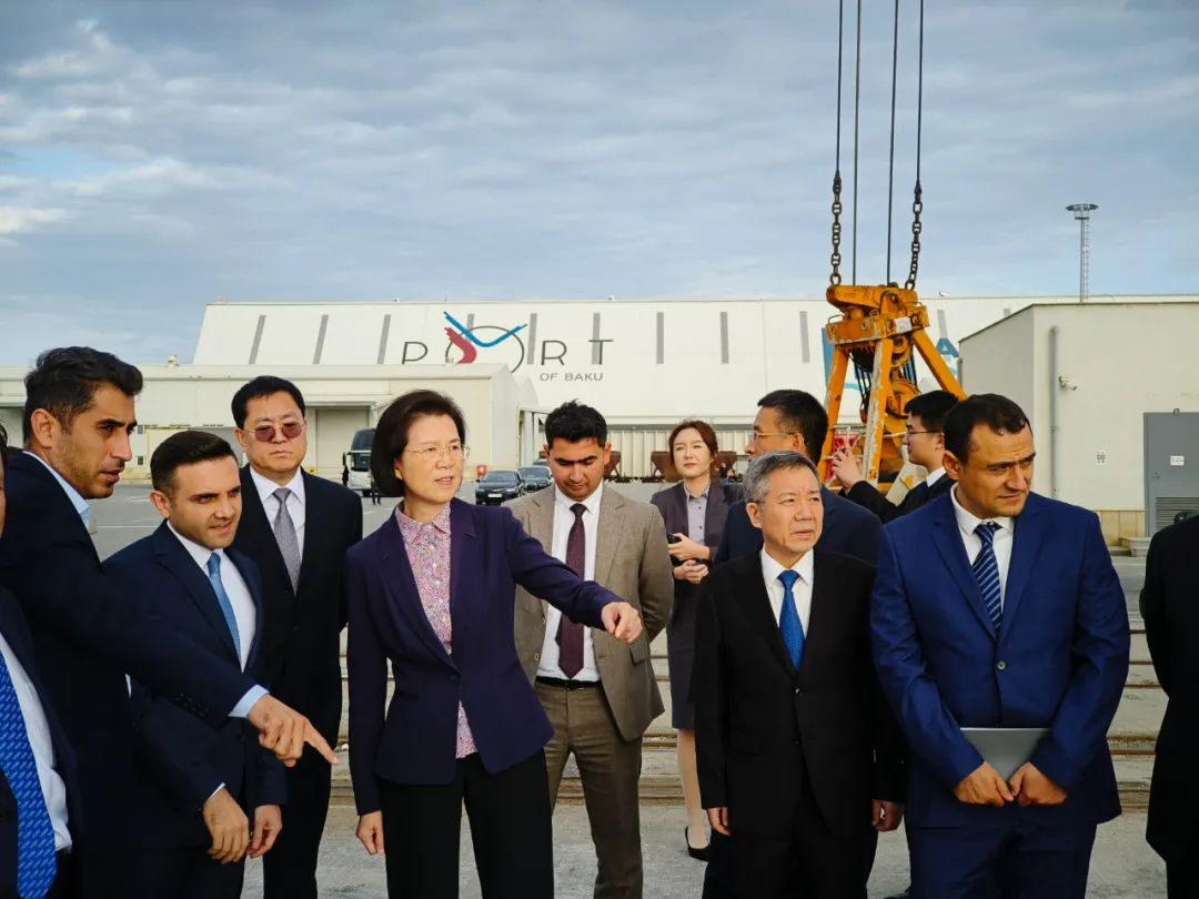 共譜“一帶一路”新篇章 瑞立集團(tuán)張曉平隨同全國(guó)工商聯(lián)代表團(tuán)訪問阿塞拜疆和哈薩克斯坦