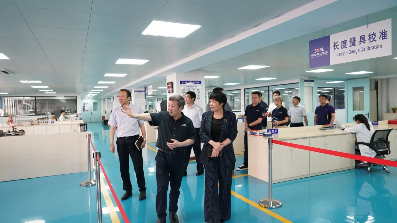 揚州市江都區(qū)委書記朱莉莉一行蒞臨瑞立考察交流