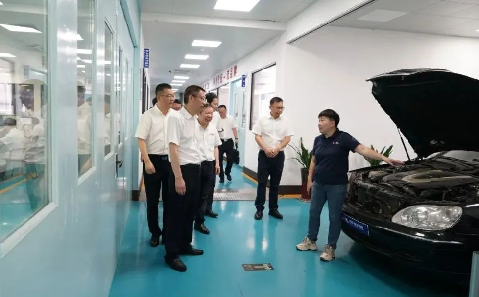 溫州市人大常委會(huì)黨組副書(shū)記、副主任陳建明調(diào)研瑞立