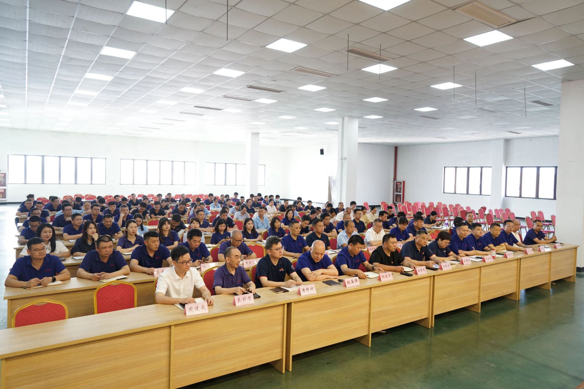 1750842083805040546.jpg 1750842083805040546.jpg